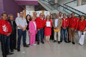 Sara Rocha exige ante autoridades electorales cancelar registro de Morena