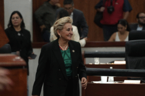 Frinné Azuara reafirma su vocación de servicio para seguir trabajando por el futuro de San Luis Potosí